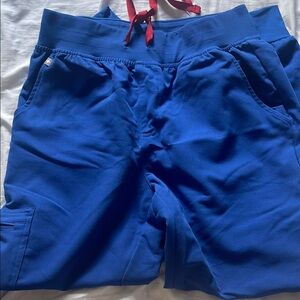 Wear figs winning blue small set